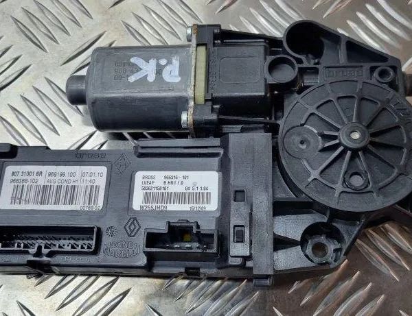RENAULT Megane 3 generation (2008-2020) Front Left Door Window Regulator Motor 807310016R 31071922