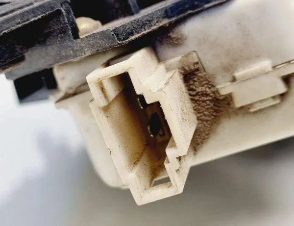 AUDI A6 C6/4F (2004-2011) Tailgate Handle 4B0827565H 31089771