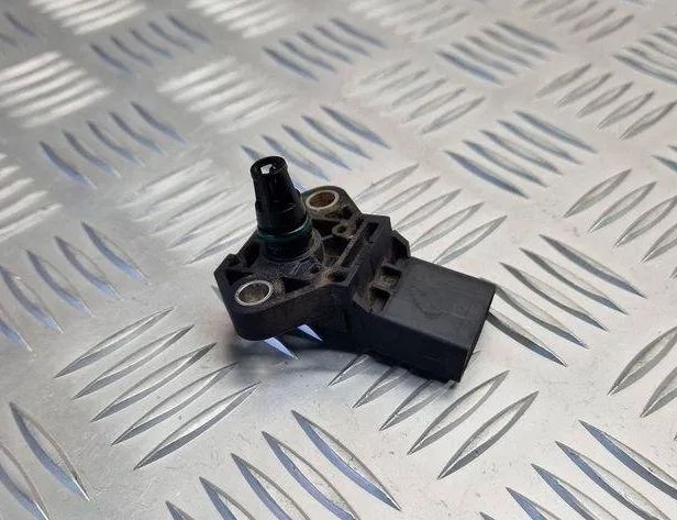 VOLKSWAGEN Golf 8 generation (2019-2023) Датчик MAP 0281002977 31099019