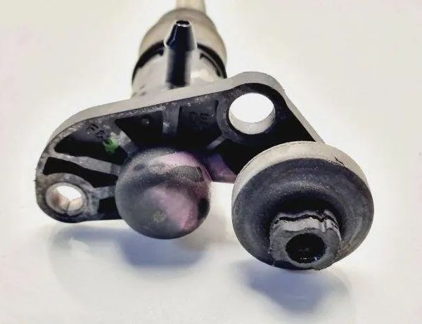 AUDI A4 B5/8D (1994-2001) Clutch Cylinder 8E1721401,8E1721401C 31106855