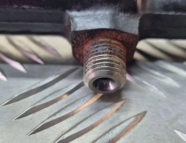 FORD Mondeo 3 generation (2000-2007) Palivová lišta 1339062850,2S7Q9D280AE 31107852