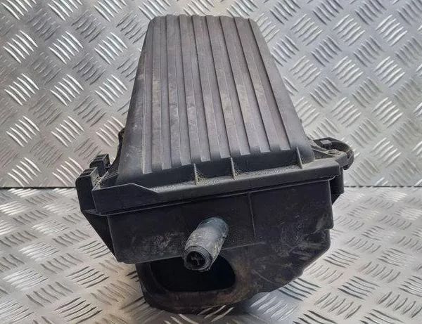 VOLKSWAGEN Golf 5 generation (2003-2009) Корпус воздушного фильтра 1J0129607AE 31110511