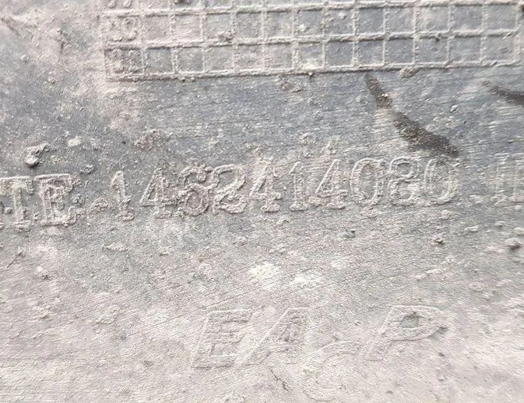 CITROËN Jumpy 1 generation (1994-2006) Pravý predný vnútorný blatníkový podklad 1462414080 31112752