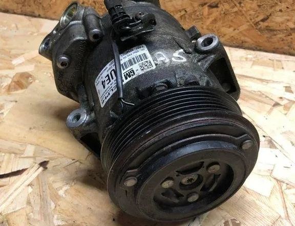 OPEL Astra J (2009-2020) Klimatizačné čerpadlo 401351739 31815769