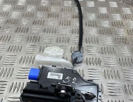 VOLKSWAGEN Touran 1 generation (2003-2015) Zámok ľavých zadných dverí 7L0839015 31824023