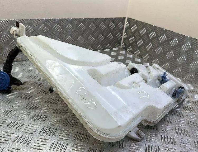 BMW 3 Series F30/F31 (2011-2020) Window Washer Tank 7241675 31843330