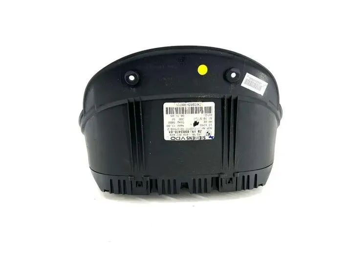 BMW 3 Series E90/E91/E92/E93 (2004-2013) Rýchlosťomer 6983488,619002429,14369510 24659668