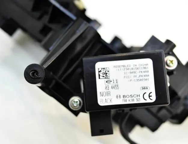 OPEL Insignia A (2008-2016) Ovládanie stieračov 13500692,13243595,10817962 25045970