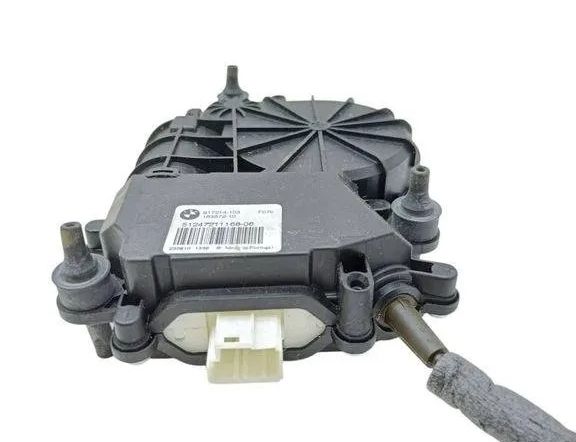 BMW 5 Series Gran Turismo F07 (2010-2017) Motor pre mäkké zatváranie zadnej kufrového veka 7211168,16367210 30397725