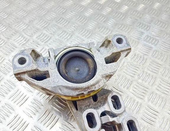 MERCEDES-BENZ GLA-Class X156 (2013-2020) Predný motorový nosník A2462400617 31268178