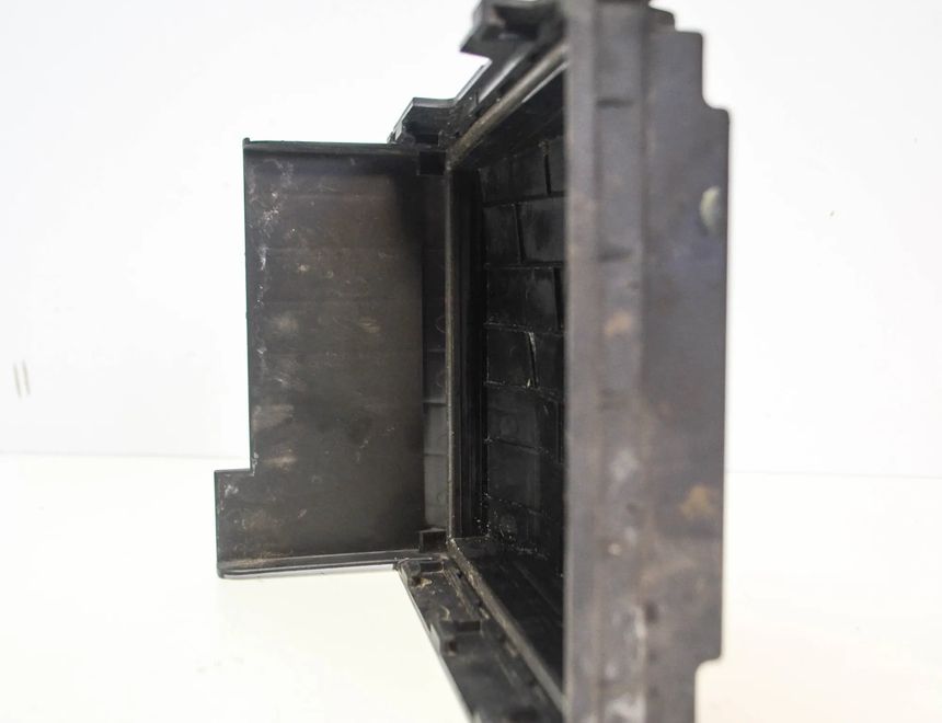 VOLKSWAGEN Golf 6 generation (2008-2015) Крышка блока предохранителей 1K0937132F 10798176