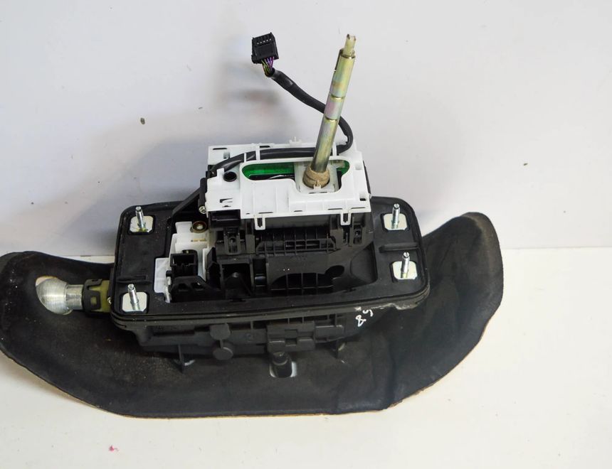 AUDI A5 8T (2007-2016) Mechanizmus radenia prevodových rýchlostí 8K2713041T 11271845