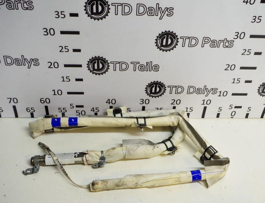AUDI A4 B8/8K (2011-2016) Pravý strešný airbag SRS 8K0880742D 11397960