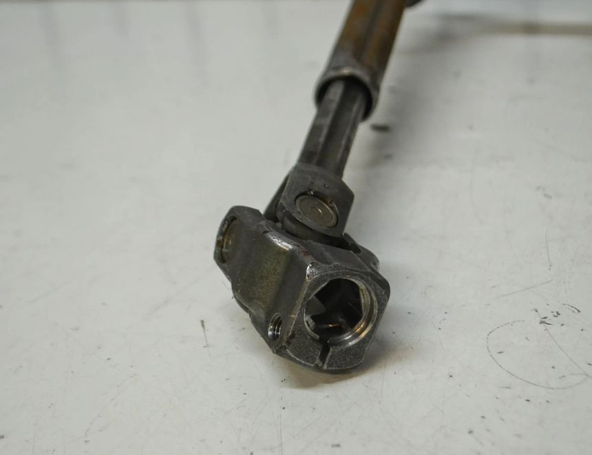 SKODA Octavia 3 generation (2013-2020) Riadiaci mechanizmus 5Q2419502T 11582472