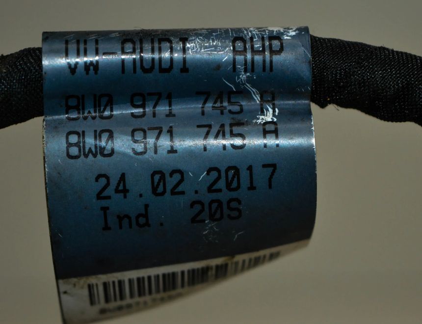 AUDI A4 B9/8W (2015-2024) Fuel Tank Leakage Sensor 8K0906651C,8W0971745A 13770362