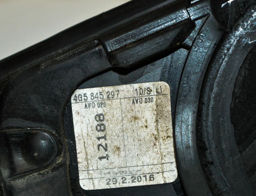 AUDI A6 C7/4G (2010-2020) Ľavé zadné dvere okno 4G5845297 15325107