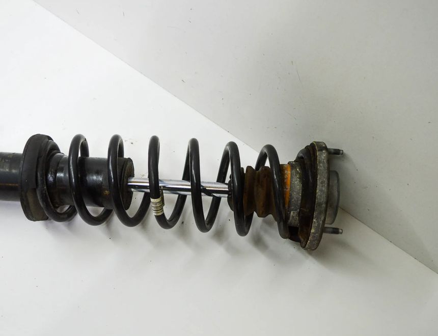 BMW 5 Series F10/F11 (2009-2017) Ľavý zadný tlmič nárazov 6796860 22059525