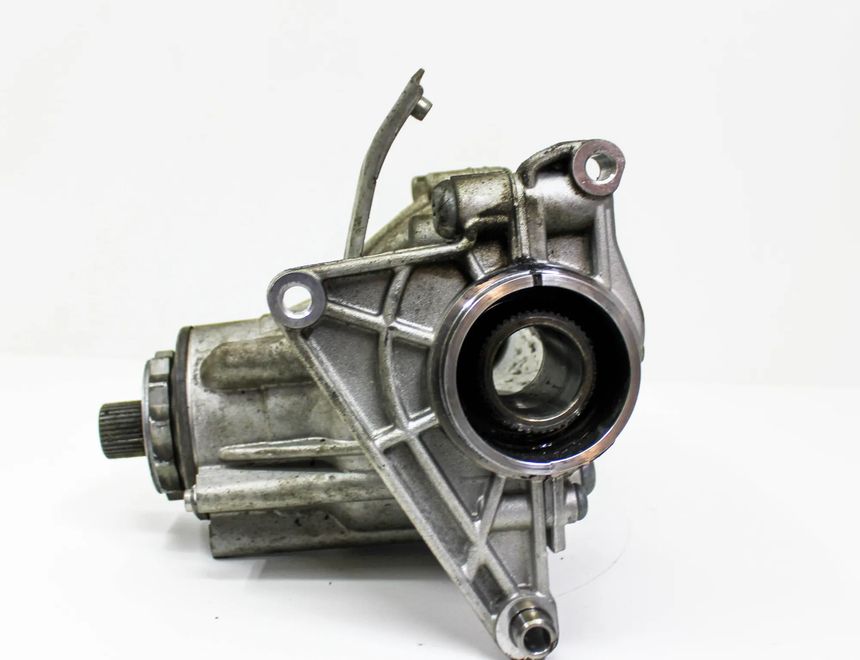 BMW X2 F39 (2017-2023) Редуктор передний 7646889 22748199