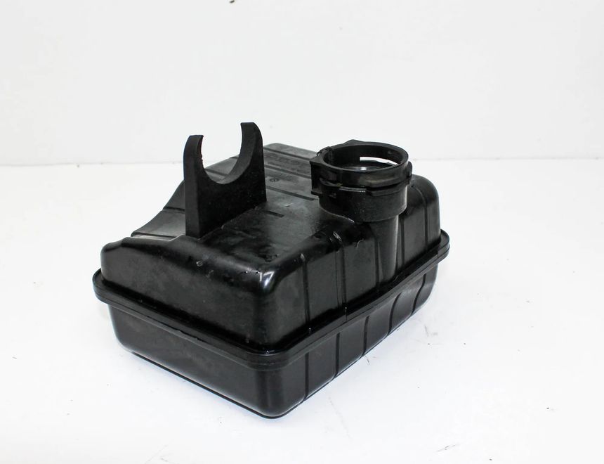 BMW 5 Series F10/F11 (2009-2017) Resonator tank 8512249 25463482