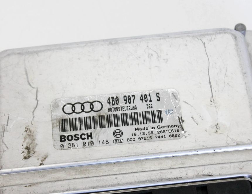 AUDI A6 C5/4B (1997-2004) Riadiaca jednotka motora 4B0907401S 2579047