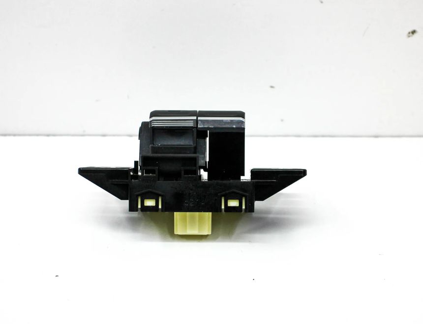 TOYOTA Corolla 12 generation E210 (2019-2024) Tlačidlo ručnej brzdy 75K816R,75K816,75K815 29847629