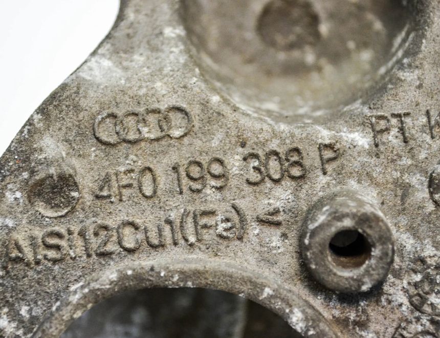 AUDI A6 C6/4F (2004-2011) Držiak motora pravá strana 4F0199308P 3186433