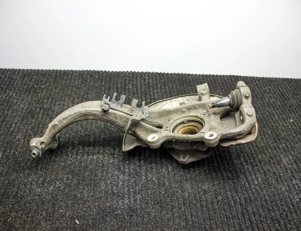 AUDI A5 F5 (2016-2024) Ступица передняя левая 8W0407559,8W0407241F 32144359