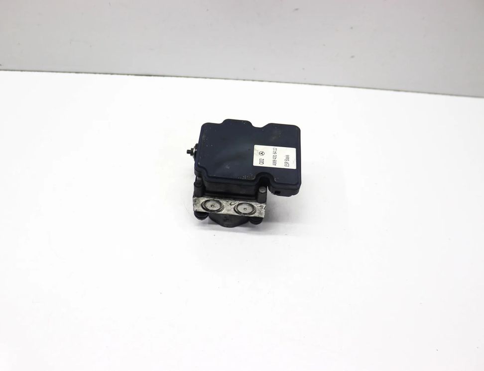MERCEDES-BENZ CLA-Class C117 (2013-2016) ABS Pump A0094316412 32806364