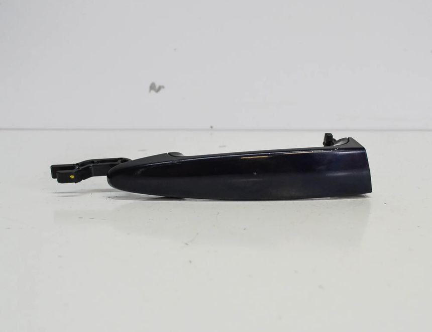 BMW 3 Series E90/E91/E92/E93 (2004-2013) Ľavá predná dverová vonkajšia kľučka 3626870