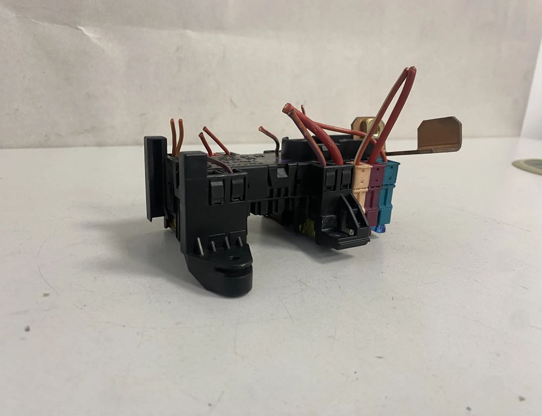 MERCEDES-BENZ Vito W639 (2003-2015) Блок предохранителей A6395400018 22968012