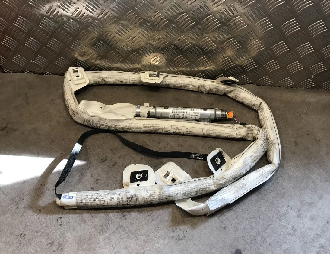 MERCEDES-BENZ E-Class W212/S212/C207/A207 (2009-2016) Pravý strešný airbag SRS 2128602002 17029966