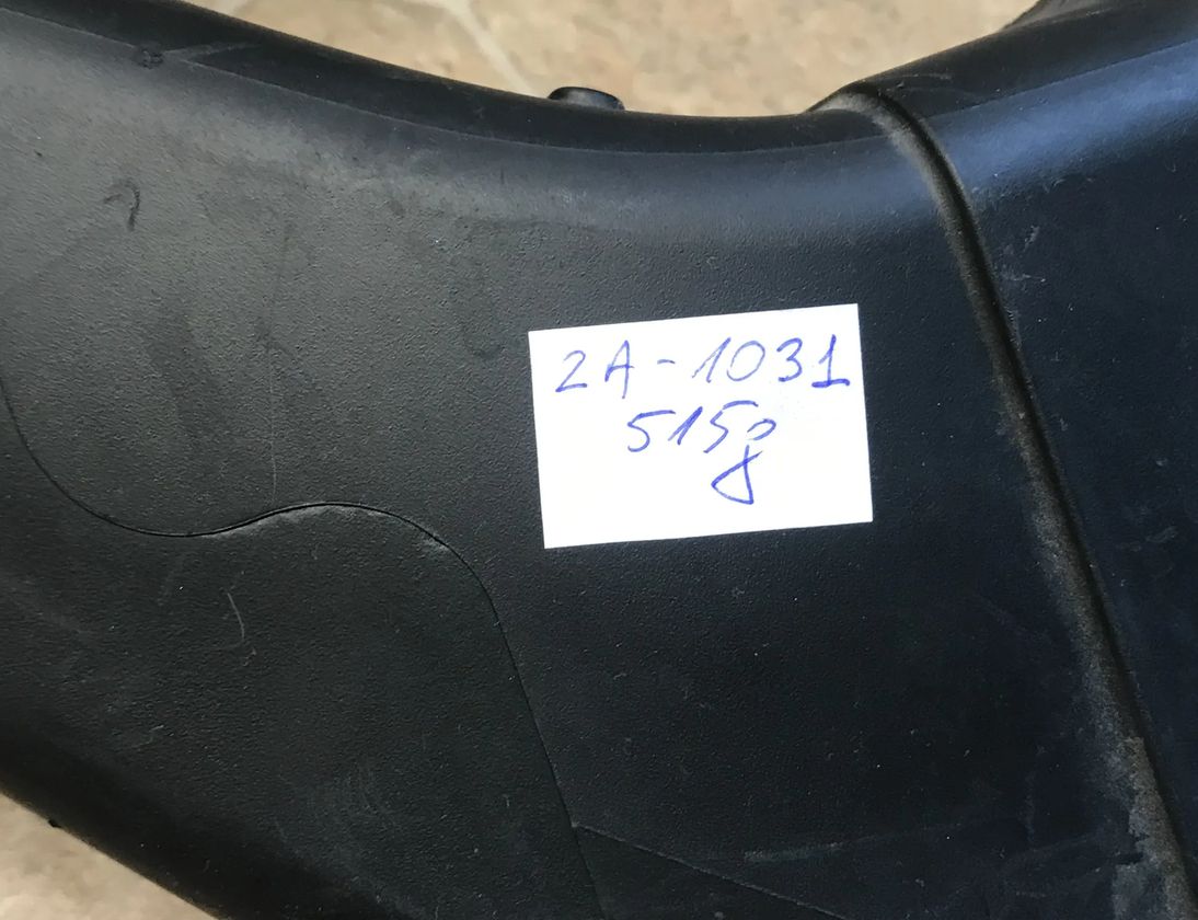 BMW 5 Series Gran Turismo F07 (2010-2017) Air Intake Tube 7577472 22046063