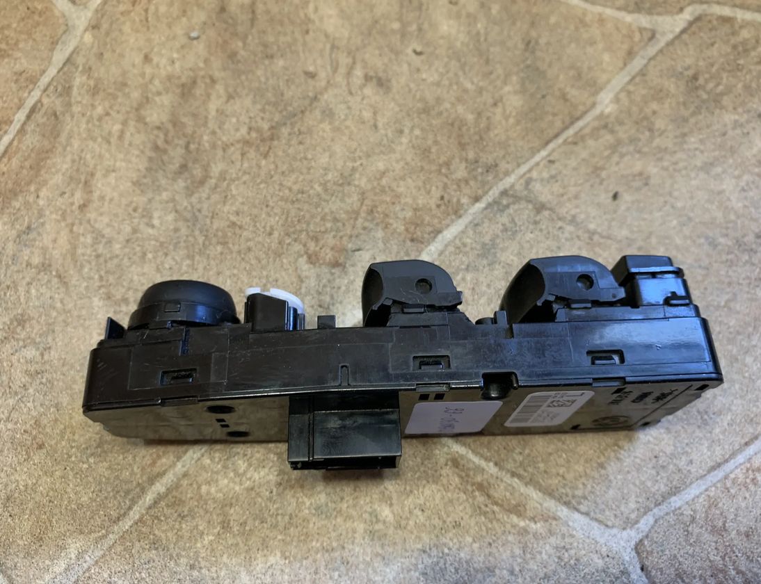 BMW X5 F15 (2013-2018) Кнопка стеклоподъемника передней левой двери 9297347 24615769