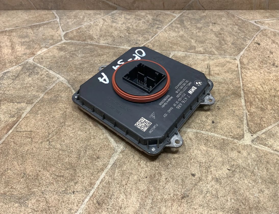 BMW 5 Series G30/G31 (2016-2023) Ovládacia jednotka ľavého predného svetlometu 7476486 27958187