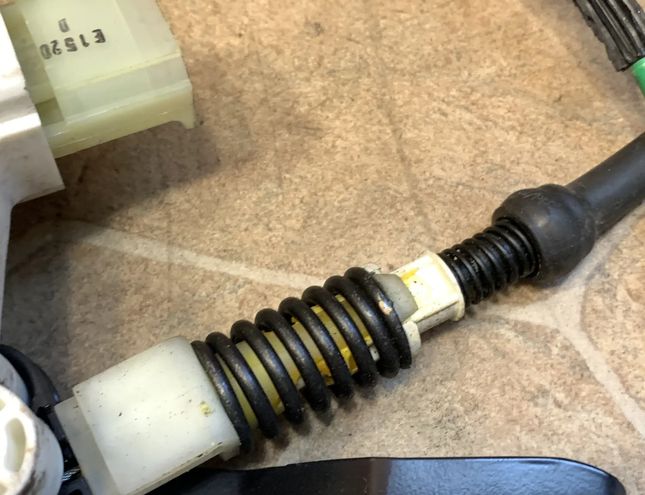 BMW 5 Series F10/F11 (2009-2017) Regulátor okna ľavých predných dverí 7182112 30090860