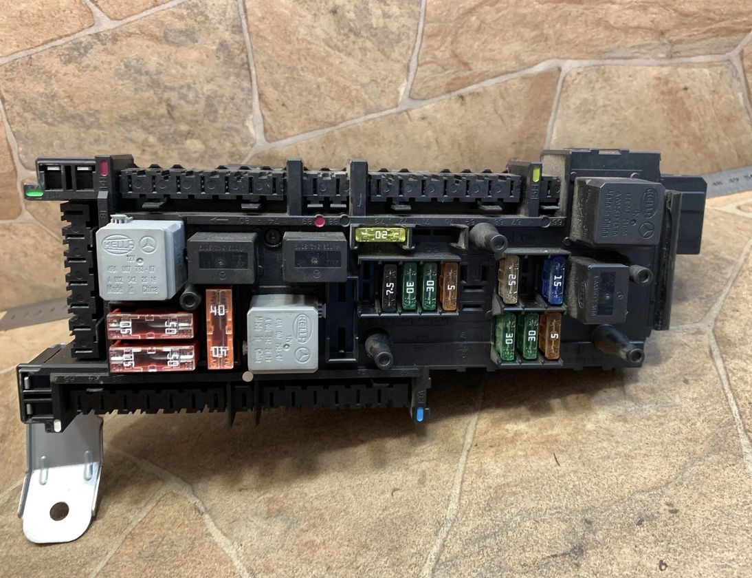 MERCEDES-BENZ E-Class W212/S212/C207/A207 (2009-2016) Comfort Control Unit 2129024301 30134609