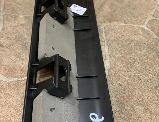 BMW 7 Series G11/G12 (2015-2023) Pravý predný prahový lišta 7390770 30289602