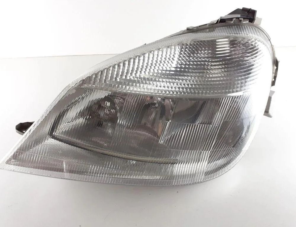 MERCEDES-BENZ Vaneo W414 (2001-2005) Ľavé predné svetlomety A4148200061 31910404