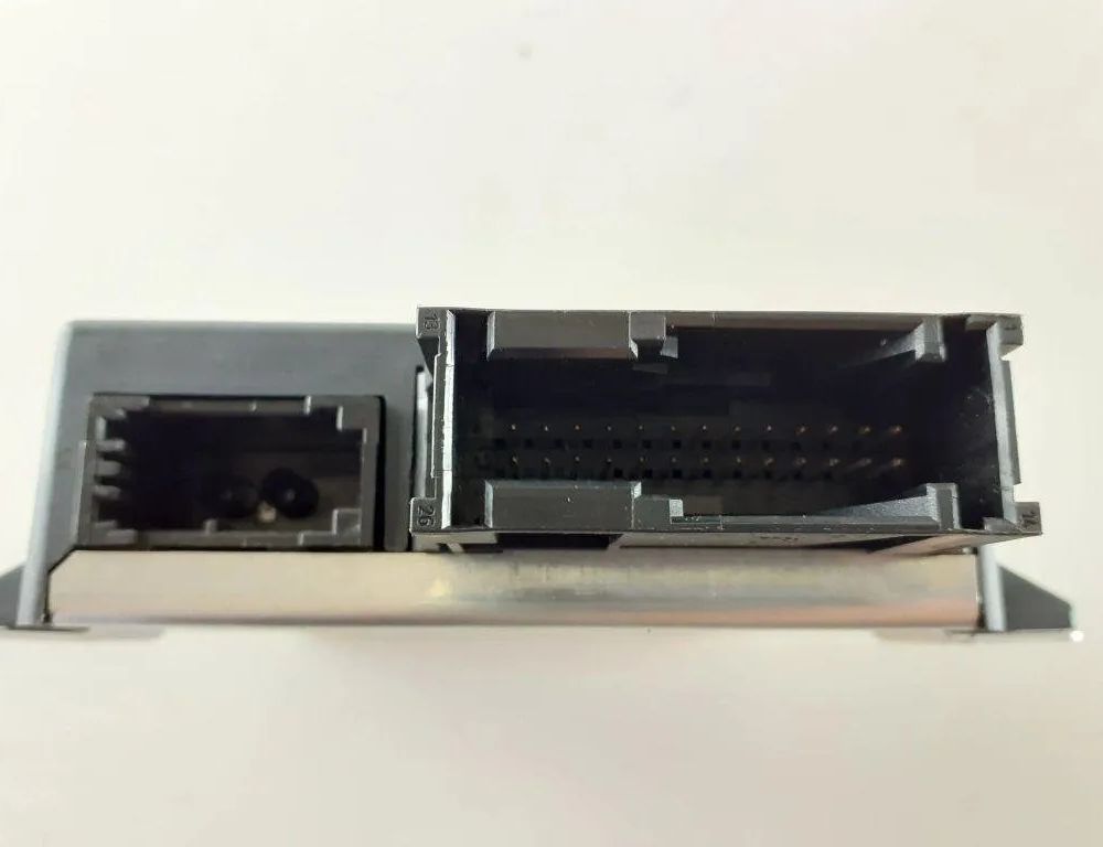 AUDI A6 C8/4K (2018-2024) Kontrolná jednotka brány 4F0907468D,4F0910468A 31911726