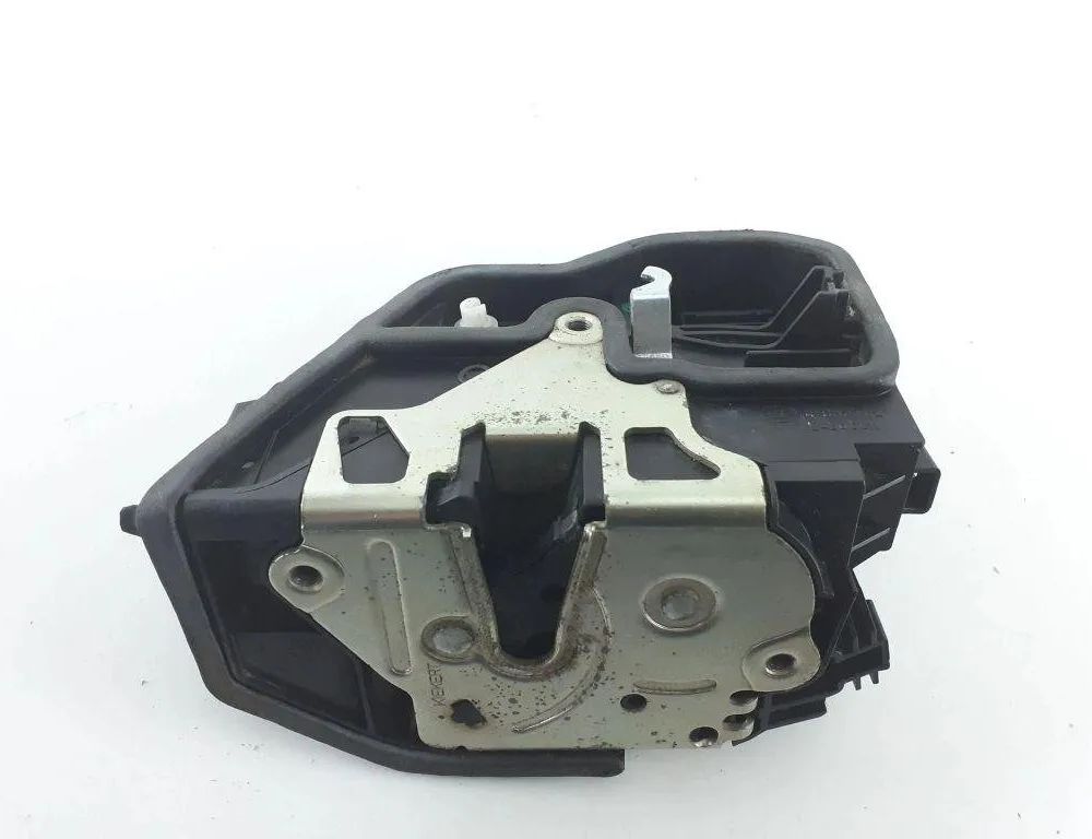 BMW 5 Series E60/E61 (2003-2010) Ľavý predný zámok dverí 7202143 31915562