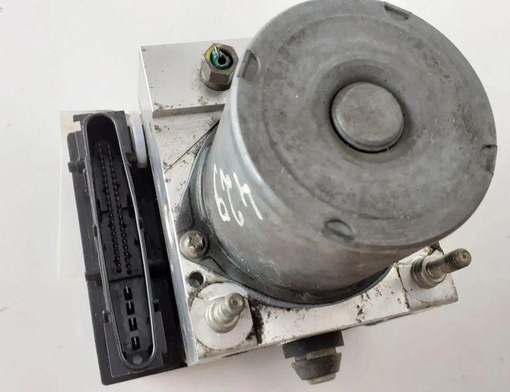 RENAULT Modus 1 generation (2004-2012) ABS Pump 0265950338,8200192202 31916390