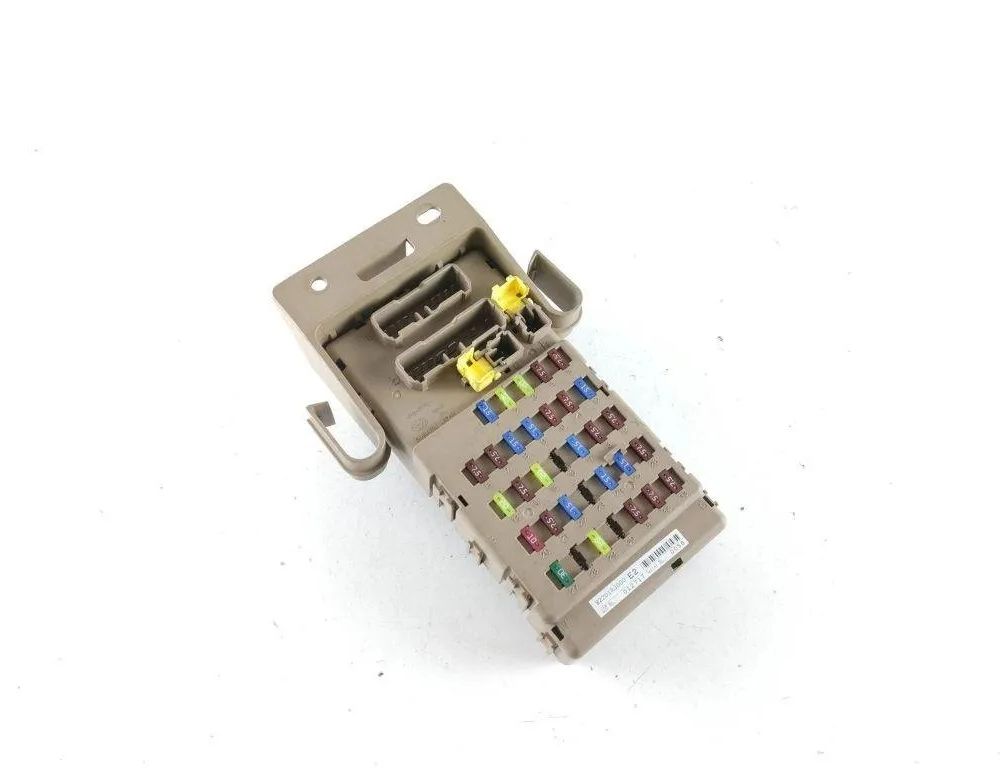 SUBARU Outback 4 generation (2009-2014) Блок предохранителей 82201AJ000 31921543