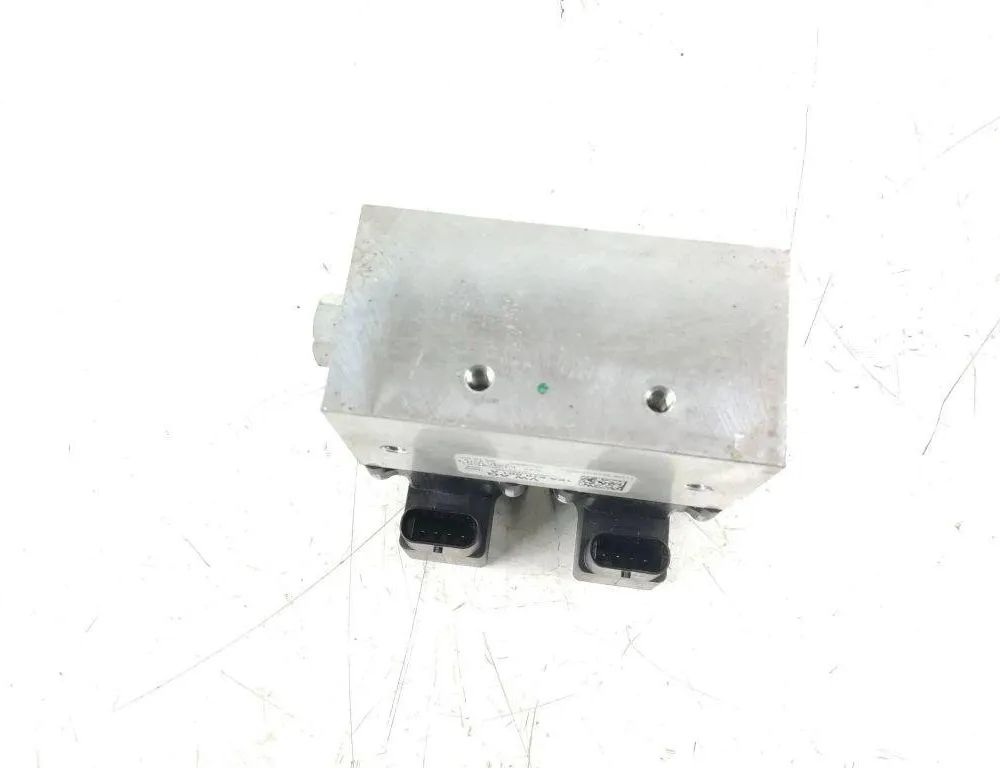 VOLKSWAGEN ID.4 1 generation (2020-2023) Air conditioner expansion valve 1EA816681A 31927263