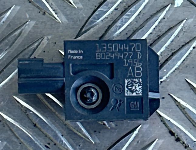 OPEL Astra K (2015-2021) Rear Left Crash  Sensor 13504470 28578562