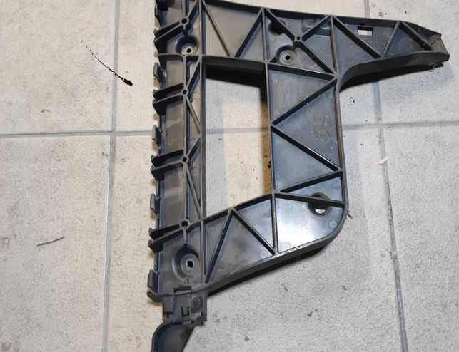 AUDI A4 B8/8K (2011-2016) Левый держатель заднего бампера 8K5807454 28581153