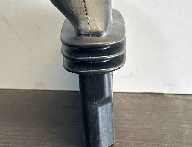 OPEL Astra K (2015-2021) Air Intake Tube 13367765 28581895