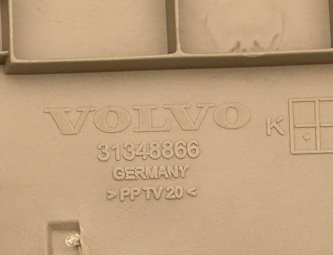 VOLVO V60 1 generation (2010-2020) Center Console Trim 31348866 28582673