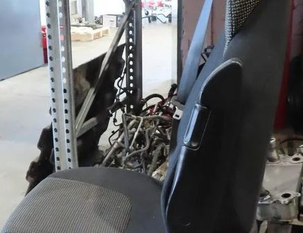 DAF XF 105 (2005-present) Сиденье переднее правое 29012660