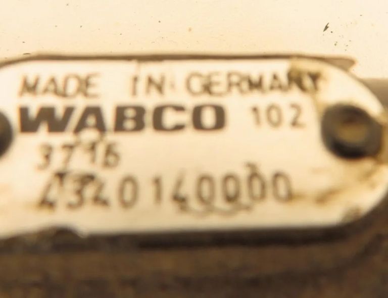 MAN TGX (2007-present) 10 generation (2015-2021) Tlakový ventil 4340140000 30663346