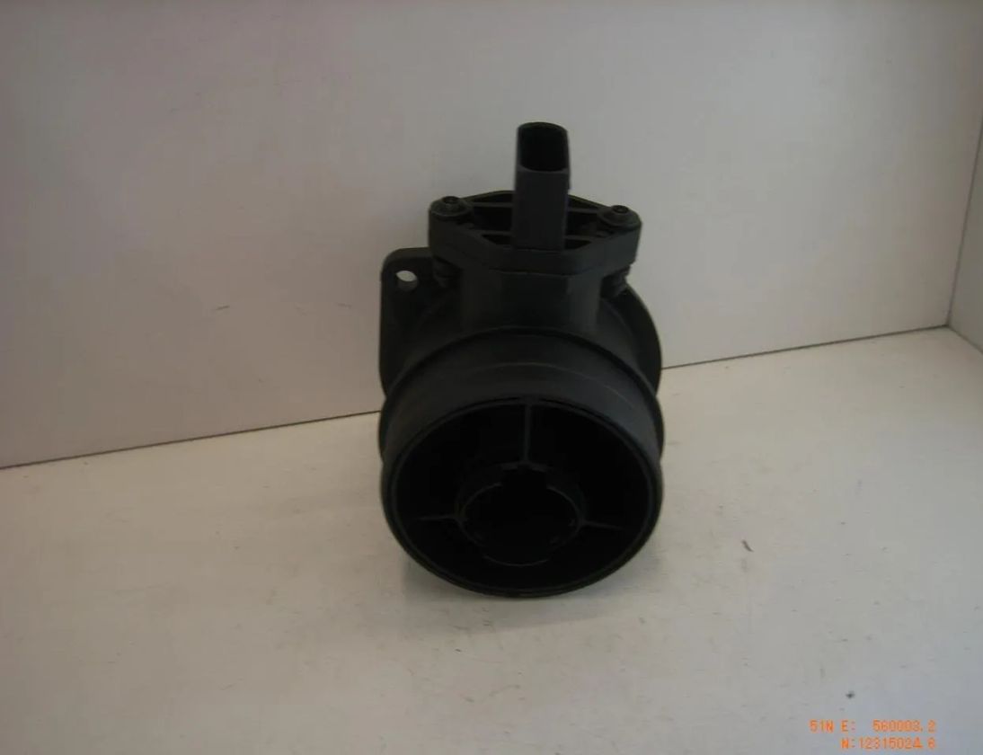 VOLKSWAGEN Passat B6 (2005-2010) Senzor hmotnostného prietoku vzduchu MAF 0258010121,074906461B 21173225